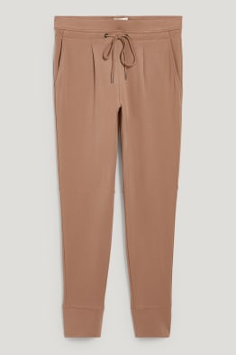 Trousers with elastic waist 