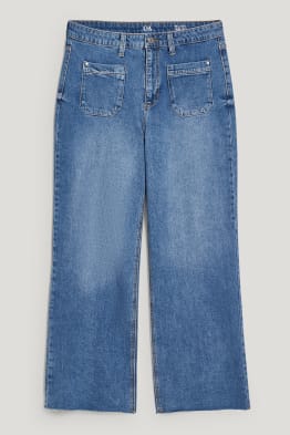 Find your perfect Wide leg jeans here 