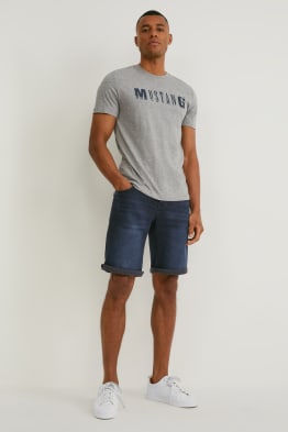 MUSTANG - denim shorts - midwaist - Chicago