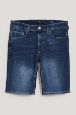 Shorts para hombres en varios colores y diseños C&A