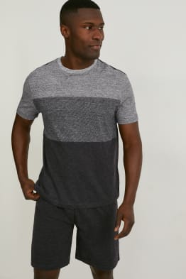Pijamas para hombre: la comodidad que buscas en C\u0026A