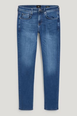 Slim jeans - z recyklovaného materiálu