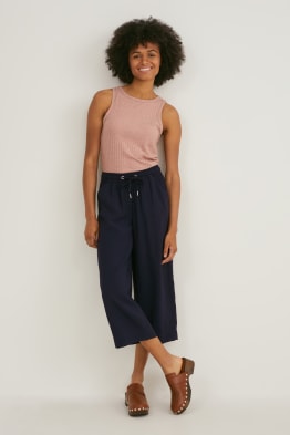 Pantalones anchos de mujer - cómodas y lindas | C\u0026A