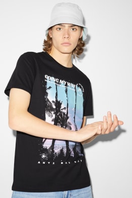 CLOCKHOUSE - camiseta