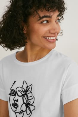 Abbigliamento donna a prezzi scontati! | Shop Online C\u0026A