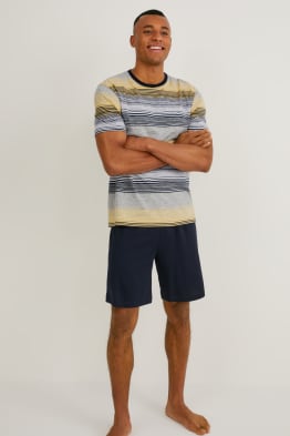 Pijamas Hombre | Pijama Gris | Negro | C\u0026A \u003c Valencia Vive