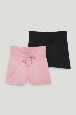 Colección premamá en varios colores y diseños | C\u0026A