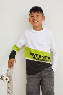 Ropa de vestir niños | C&A tienda online