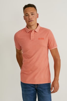 Polos para hombre, un básico atemporal en C\u0026A