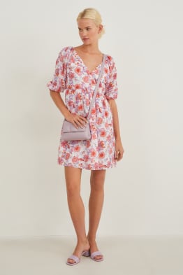 Vestidos de mujer para toda ocasión solo en C\u0026A