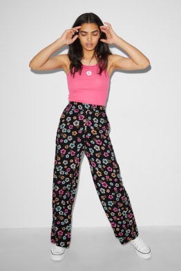 CLOCKHOUSE - Stoffhose - High Waist - Wide Leg - geblümt