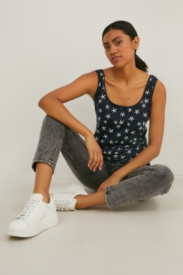Basic-hemdje