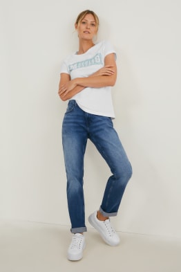 Find your perfect Mustang jeans here | C\u0026A online shop