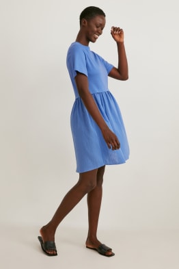 Vestidos de mujer para toda ocasión solo en C\u0026A
