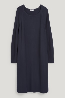 Strickkleid