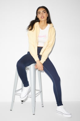 Find your perfect High waist jeans here 