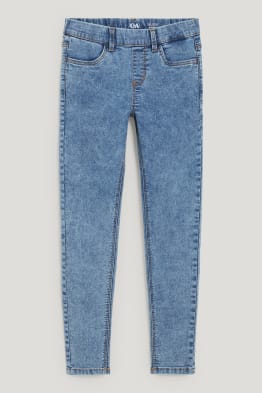 Jegging jeans - vyrobeno s maximální úsporou vody
