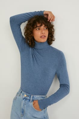 Pull à col roulé