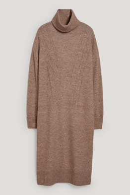 Knitted dress
