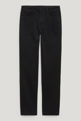 Straight Jeans - Mid Waist