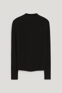 Pull - motif tressé