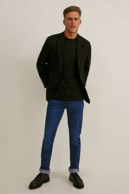 Slim jeans - z recyklovaného materiálu