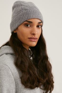 Knitted cashmere hat - cable knit pattern