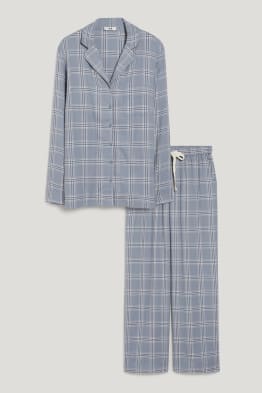 Pyjamas - check
