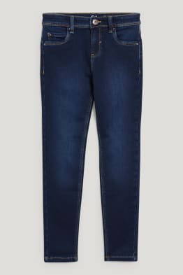 Skinny jeans - ciepłe dżinsy - wodooszczędna produkcja