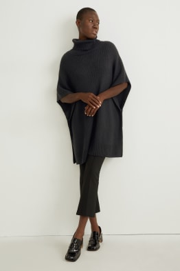 Knitted cashmere blend poncho