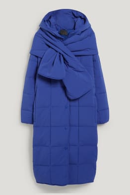Prošívaný kabát s kapucí - z recyklovaného materiálu