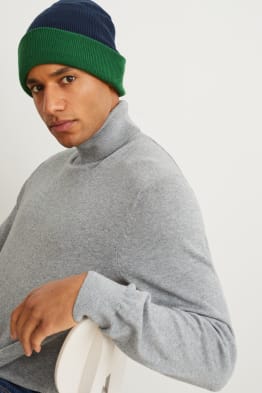 Cappello reversibile