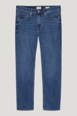 Straight jeans
