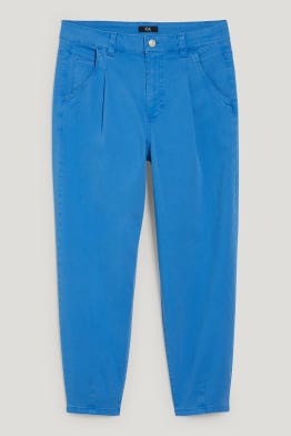 Chino - mid waist - tapered fit