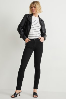 Slim Jeans - Mid Waist - LYCRA®