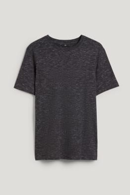 T-Shirt - mit Bio-Baumwolle