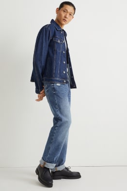 Regular Jeans - LYCRA® - mit recycelter Baumwolle
