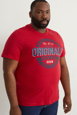 Tricou
