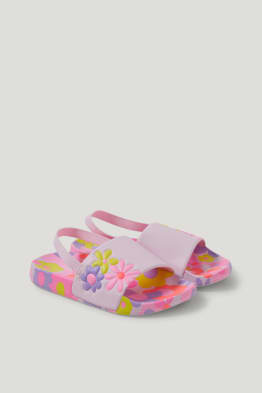Sandalen - geblümt