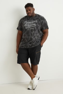 Shorts cargo con cinturón