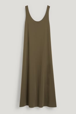 Robe évasée basique