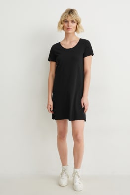 Basic T-shirt dress