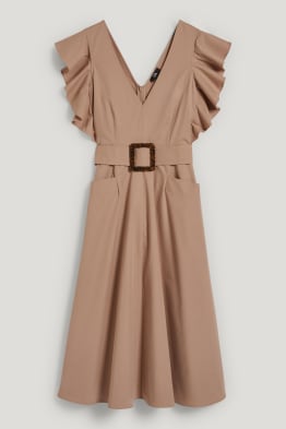 Robe fit & flare avec une ceinture