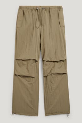 CLOCKHOUSE - Fallschirmhose - Mid Waist - Straight Fit