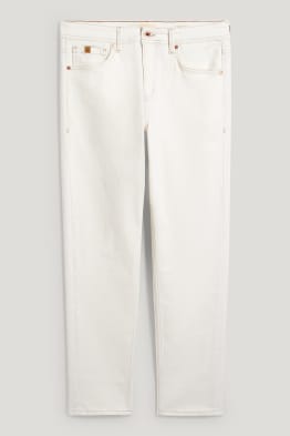 Tapered jeans - with hemp fibres