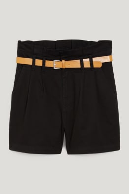 Shorts mit Gürtel - High Waist