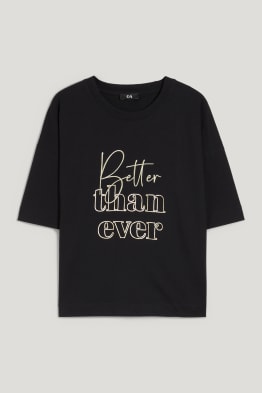 Tricou supradimensionat