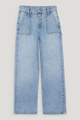 Wide leg jeans
