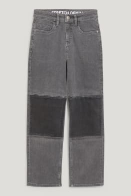 Loose fit jeans