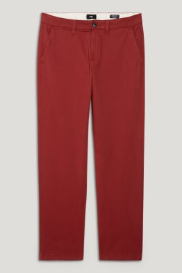 rote chino hose kombinieren herren mit karohemd  Red shirt outfits, Red  pants outfit, Mens outfits